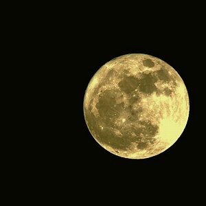 Mond 004