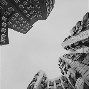 cR Gehry 27
