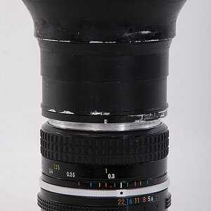 Das neue FX-Fisheye 8mm f/3.5 AI aus dem selbstgebauten Fisheyevorsatz und dem modifizierten AI-Nikkor f/3.5 28mm,
nach dem Zusammenschrauben.