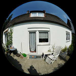 Mit dem alten DX-Fisheye (3-Linser-Vorsatz am MF DX 18/3.5G ED) an D300s