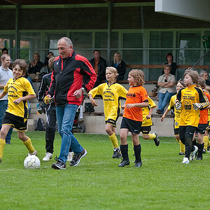 2100618 00679b Fussball