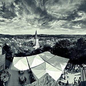 Panorama Marburg Schloss 8mm hoch sw col2 klein