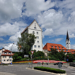 D03 3725