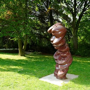 Tony Cragg20110430  Skulpturenpark Waldfrieden Wpt  0012 DxO