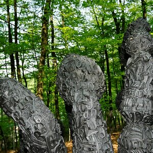 Tony Cragg20110430  Skulpturenpark Waldfrieden Wpt  0142 DxO