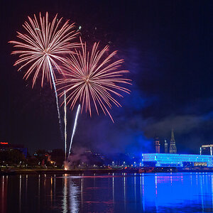 2110505 5310 Feuerwerk Linz 1000h