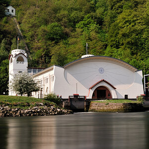 DSC6440 NF-F
(Jugendstil-) Wasserkraftwerk Heimbach
20 sek/f18, ND110
