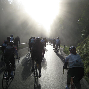 Erster Anstieg beim Amde Radmarathon 2011