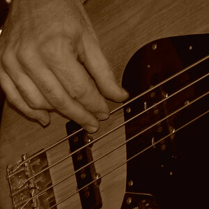 Gitarre mal nach ;)