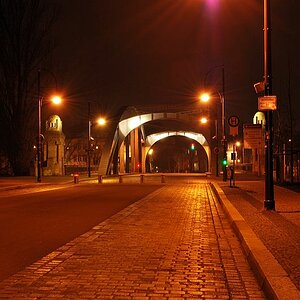 Brücke über dem alten Elbbahnhof