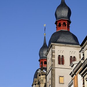 Zwei Kirchtürme