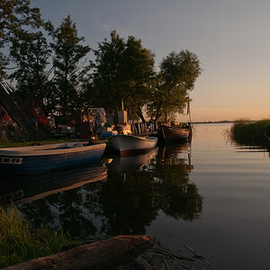 Mücken und Boote