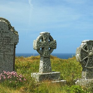 Keltische Kreuze am Tintagel Head