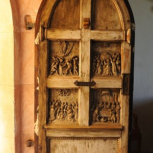 Eingangstür zur Kapelle auf dem Gelände des Trautmannsdorfs in Meran
DSC 2242 web