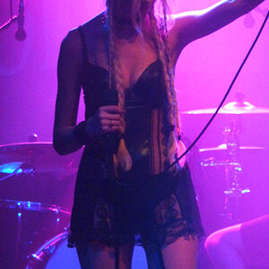 Berlin - C-Club / The Pretty Reckless / 06-07-2011