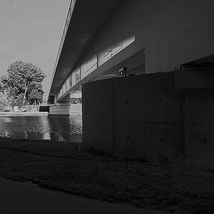 BrückeZumKanzlaPark 0069 110605 685x1024 90