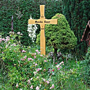 Privat, in Nachbars Garten