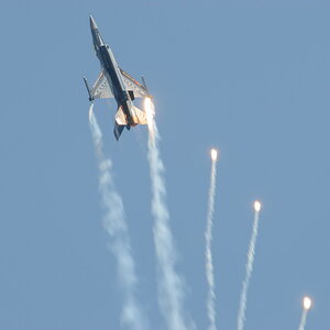 F-16 11