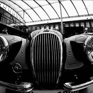 Meilenwerk Düsseldorf 06/2011 - Jaguar