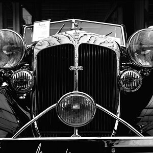 Meilenwerk Düsseldorf 06/2011 - Horch
