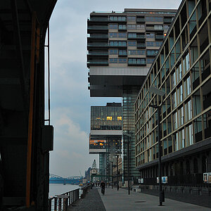 Rheinauhafen Köln
Distagon 28/2.8