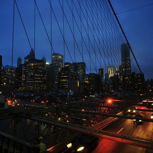 BB~8264
Brooklyn Bridge Mai 2011
D700 Nikkor 20 mm f/2.8, 1/30, ISO400