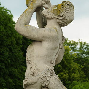 Prost, Bacchus! (D300; 90/2.8; MHX 0069cnxX)