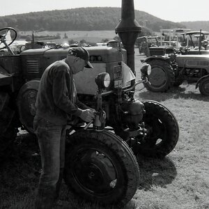 Trecker analog DSC 2099