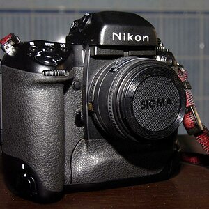 Eine F5 mit "Limited"-Sucher