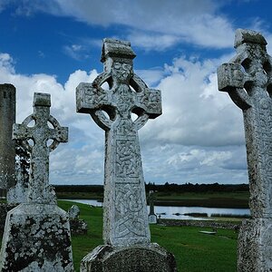 X 0179 Irland 2011 Clonmacnoise