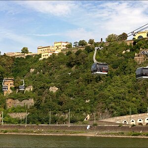 Festung mit Seilbahn