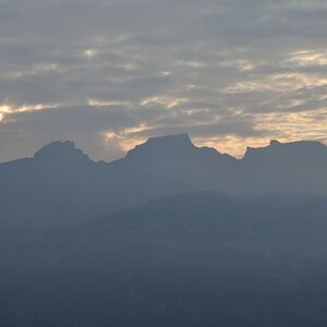 Sonnenaufgang über den Khurfürsten