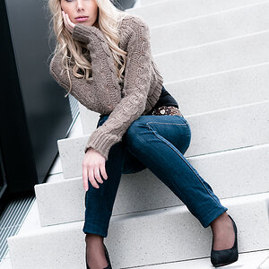Sarah83FL_01 [Support/Shot taken by AJorns - thx2buddy]