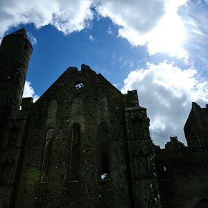 X 0042 Irland 2011 Rock of Cashel