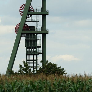 "Das Seil ist ab!" RAG Schacht Lerche, Bergwerk (Ost MHX 0201cnx2x)