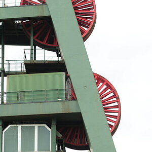 "Das Seil ist ab!" RAG Schacht Lerche, Bergwerk Ost (MHX 0229cnx2x)