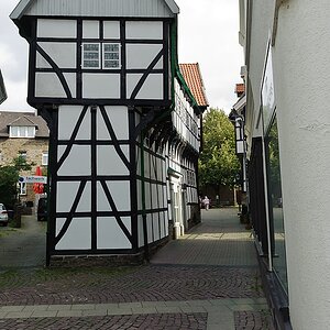 20110917 0137 [NIKON D3] 24 mm,1 1600 Sek. bei ƒ   2,8