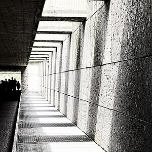 "Munich Underground"
Distagon 28/2.8