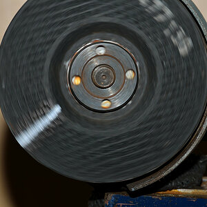 06
SB-600 1/16 = 1/11100s
1/60s f/8
ISO 100