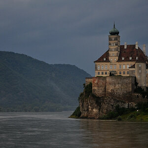 Schloss Schönbühel