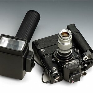 F 2 U. LEITZ 2W