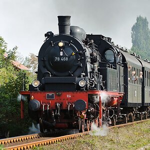 20110924 0532 [NIKON D3] 200 mm,1 250 Sek. bei ƒ   7,1