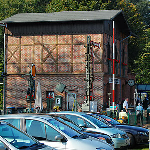 Der Bahnhof "Metelener Land" mit seinem Eisenbahnmuseum an Mittag des 25.09.11