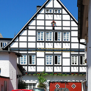 DSC 0200 ShiftN
