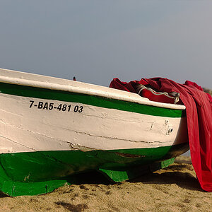 fischerboot gruen rot