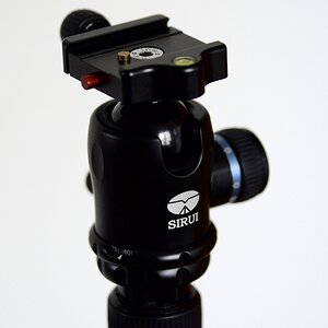 SIRUI K-20X auf N-2204