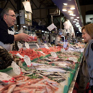 market 8