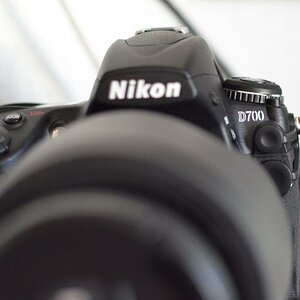 D700