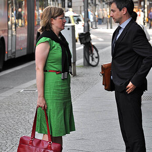 rot gruen trifft schwarz