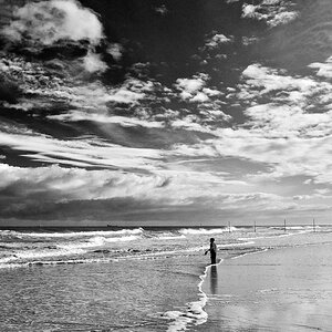 Wangerooge Geschwister  Nikon D200,  sw Bearbeitung mit
 Nik Silver Efex Pro 1